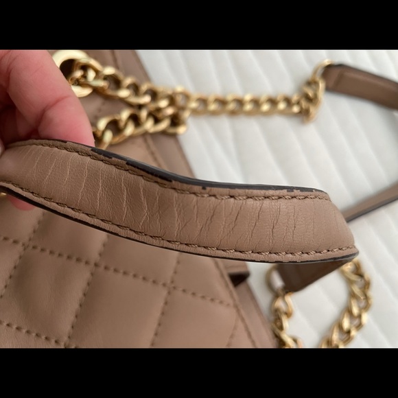 Michael Kors Susannah Large Quilted Tote/Bag Khaki - Picture 6 of 8